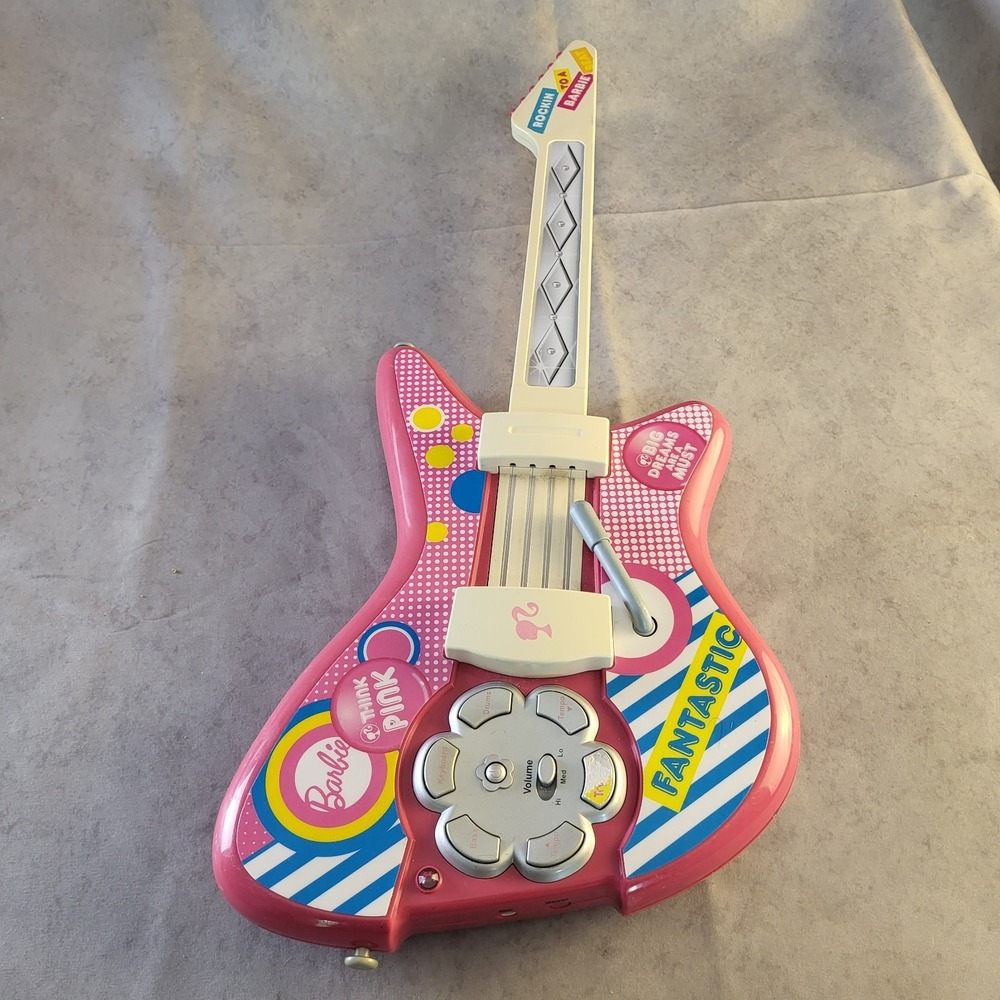 Barbie Guitar BM-635B Electronic Guitar ROCKIN TO A BARBIE BEAT 2010 MATTEL